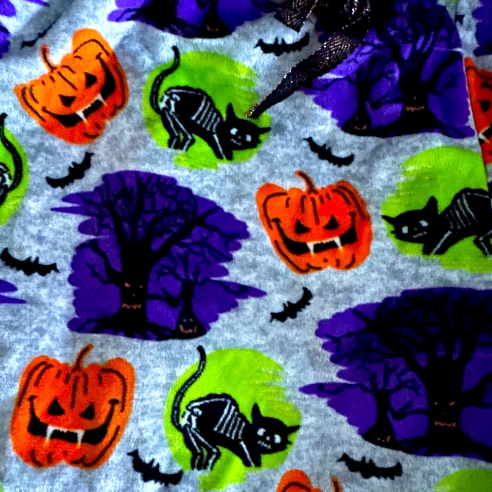 Halloween Fleece Pajama Pants - NWOT 🤩